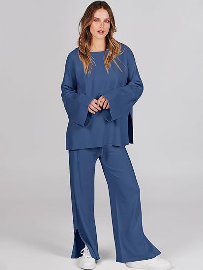 “Oversized knit sweater lounge set for women, featuring wide-leg pants and cozy loungewear.